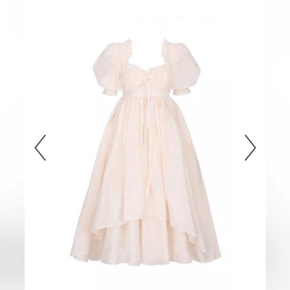 The strawsberry milk ever dress Selkie XS